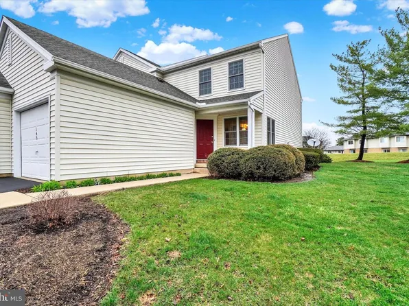 145 Mallard Dr, Lancaster, PA 17601