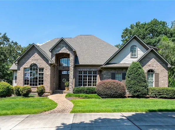 123 Stonebridge Dr, New London, NC 28127