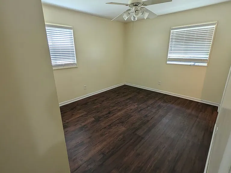 704 Wilshire Rd — Photo 10