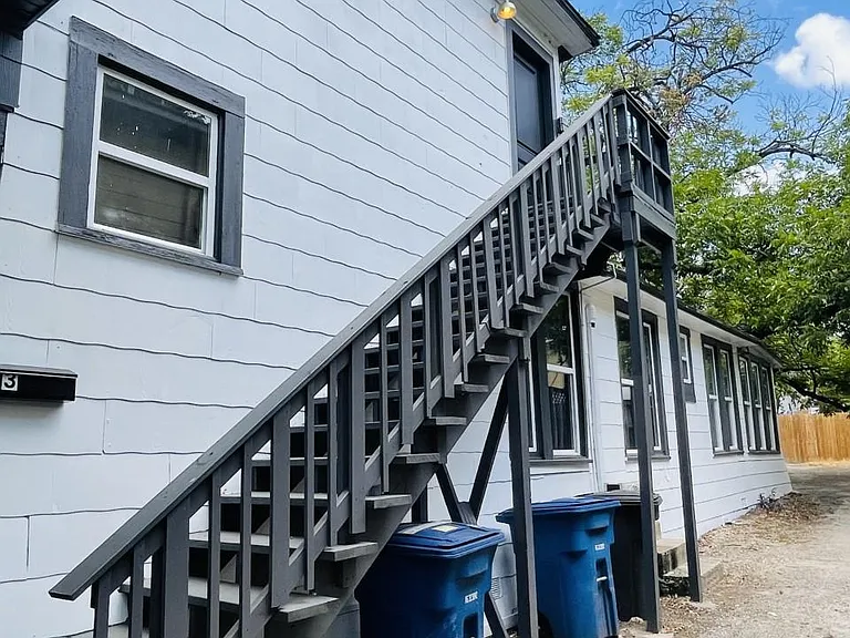 521 W Craig Pl #3 — Photo 29