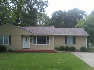 301 Indiana St, Windsor, MO 65360