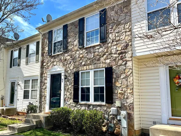 90 Gwynnswood Rd, Owings Mills, MD 21117