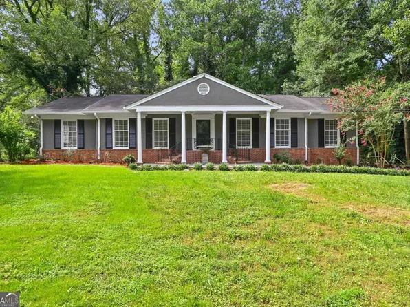 2698 Collier Dr NW, Atlanta, GA 30318