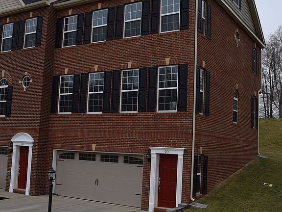 2nd image of 20 Charles Overlook Ln