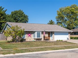 5241 Pathview Dr, Dayton, OH 45424