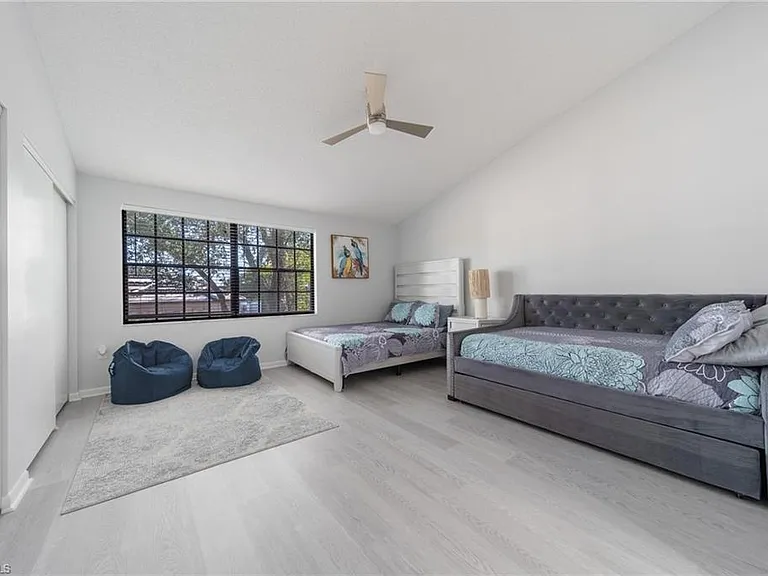 820 Meadowland Dr #D — Photo 5