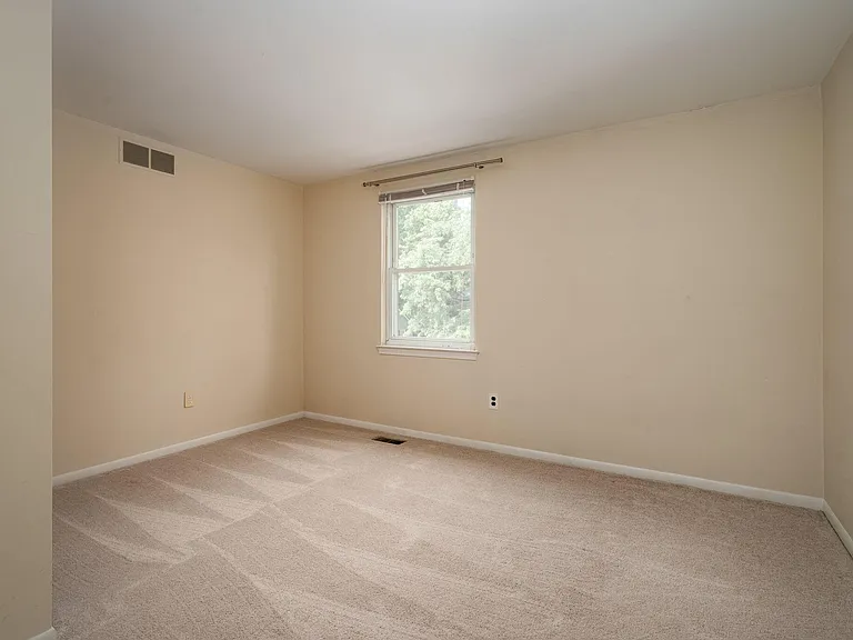 707 Rutgers Rd — Photo 29