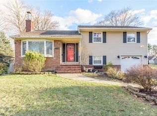 2518 Mountain Ave, Cranford, NJ 07016