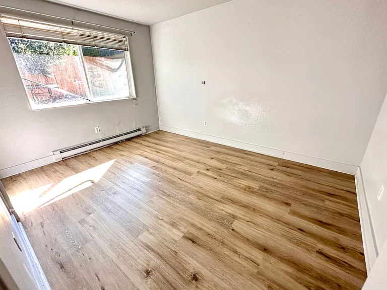 14507 NE 7th Pl #3 — Photo 15