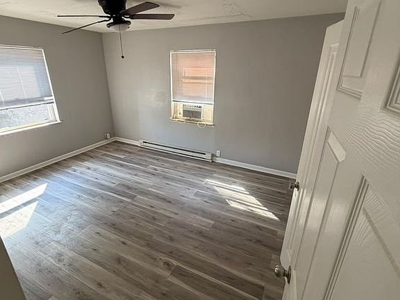 5th image of 5130 Reading Rd #1