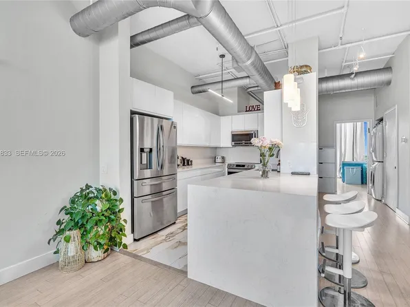 3029 188th St APT 721, Aventura, FL 33180