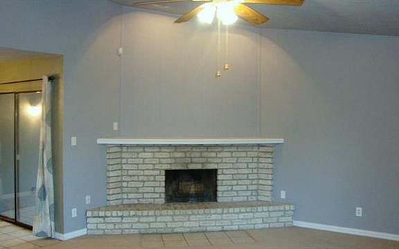 3rd image of 4025 Manzinita St