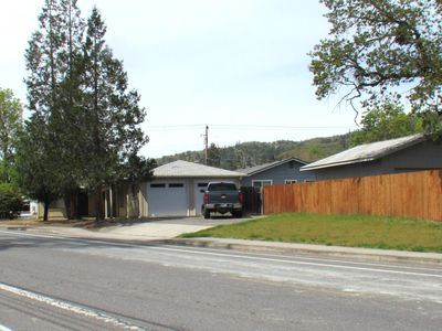 1212 SW G St, Grants Pass, OR, 97526