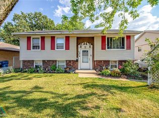 2834 Eastlawn St, Lorain, OH 44052