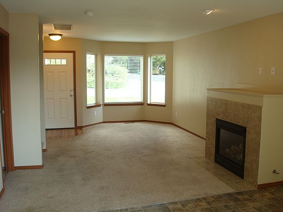 2nd image of 4119 Madrona Dr SE
