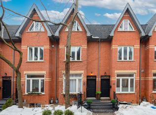 6 Old Trillium Ln, Toronto, ON M5A4T2