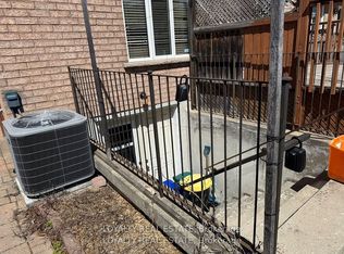 50 Thornton Cres, Vaughan, ON L6A 2S9
