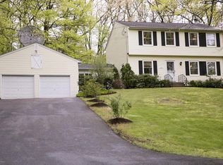 127 Memorial Dr, Shrewsbury, MA 01545