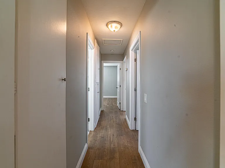 1408 N Buckingham St — Photo 13