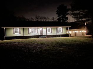 856 Bailey Hill Rd, Killingly, CT 06241