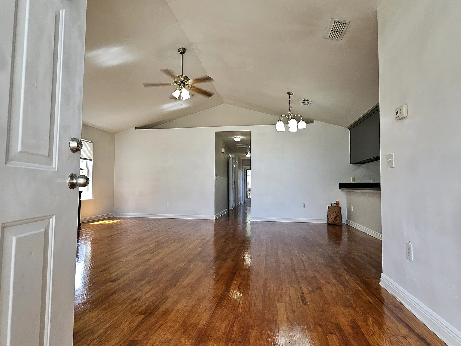3316 Golden Rain Dr — Photo 4
