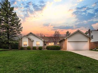 16345 White Haven Dr, Northville, MI