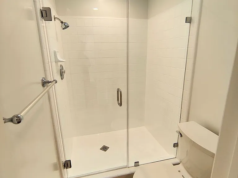 4617 Willis — Photo 35