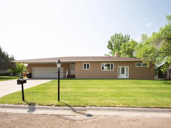 1624 10th St W, Havre, MT 59501