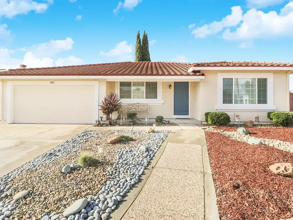 2065 Ensign Way