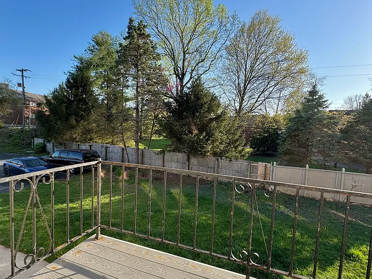 163 Lakeshore Dr #A04 — Photo 6