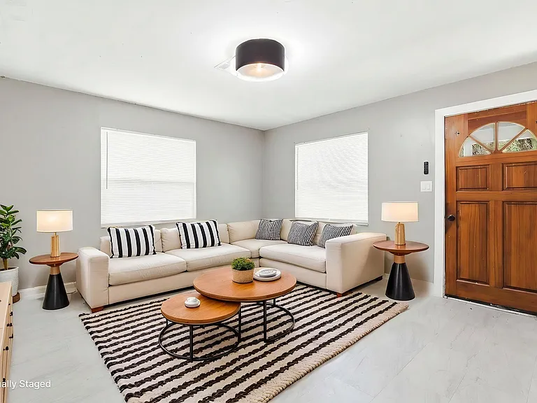 919 Fern Ave — Photo 5