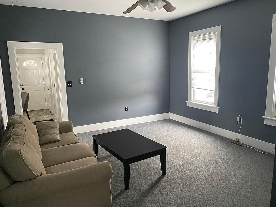 1st floor - living room