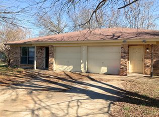 1303 Berry Dr UNIT B, Cleburne, TX 76033