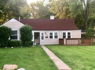 350 Riverside Dr, Dolton, IL 60419