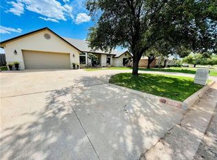 808 N Ridge Blvd, Altus, OK 73521