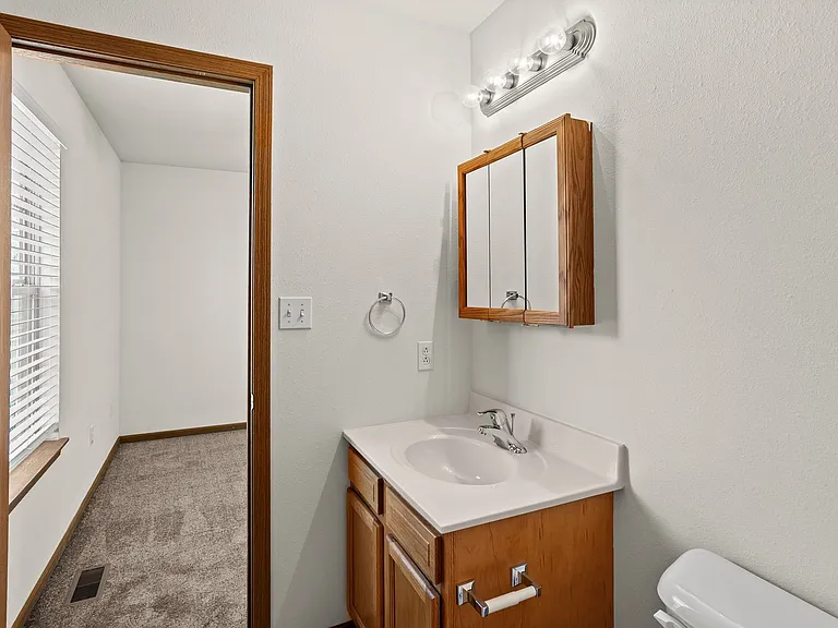 701-703 Glenstone Dr. — Photo 44