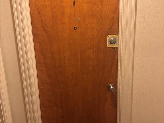 2nd image of 215 W Broad St APT 7