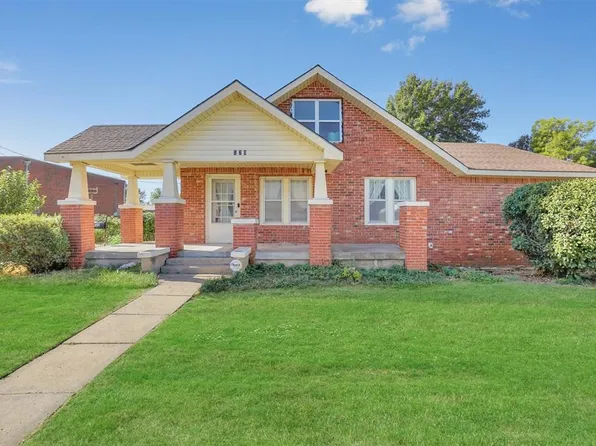 120 W Tyler St, Mangum, OK 73554