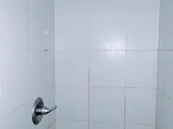 5th image of 511 N Harrison St APT 3