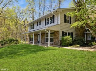 135 Hazelnut Ln, Cullowhee, NC 28723