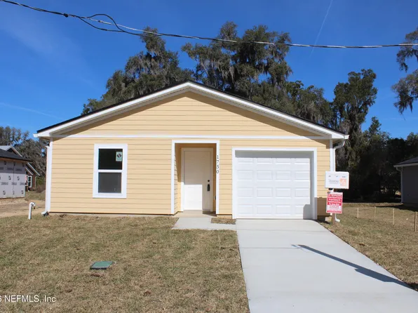 1750 HARRING Street, Green Cove Springs, FL 32043