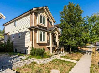 24073 102nd Ave, Maple Ridge, BC V2W 1J1