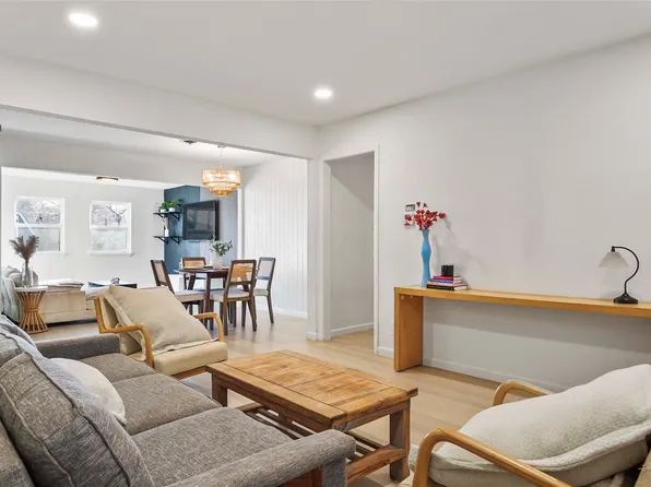 416 Simmons Dr, Hurst, TX 76053