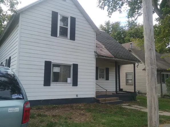1000 E Washington St, Clinton, IL 61727