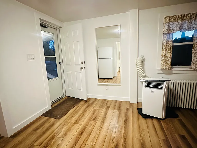 525 Cherry Ln — Photo 37