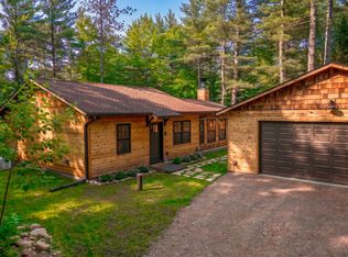 6818 Moonshine Valley Rd, Presque Isle, WI 54557