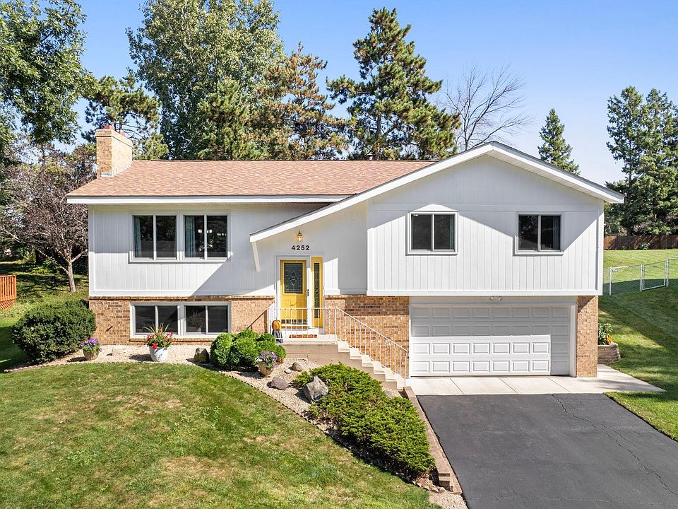 1st image of 4252 Heritage Dr