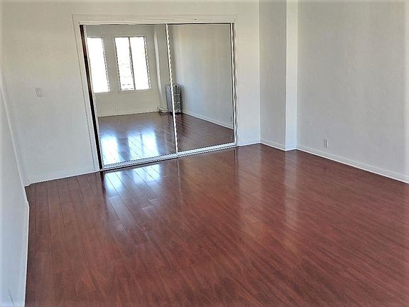 2nd image of 801 Gramercy Dr APT 304