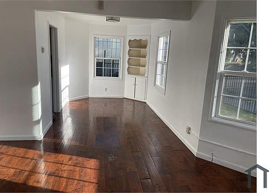 1st image of 6474 Macarthur Blvd