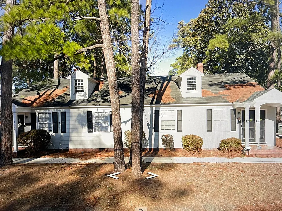 1702 Bragg Blvd